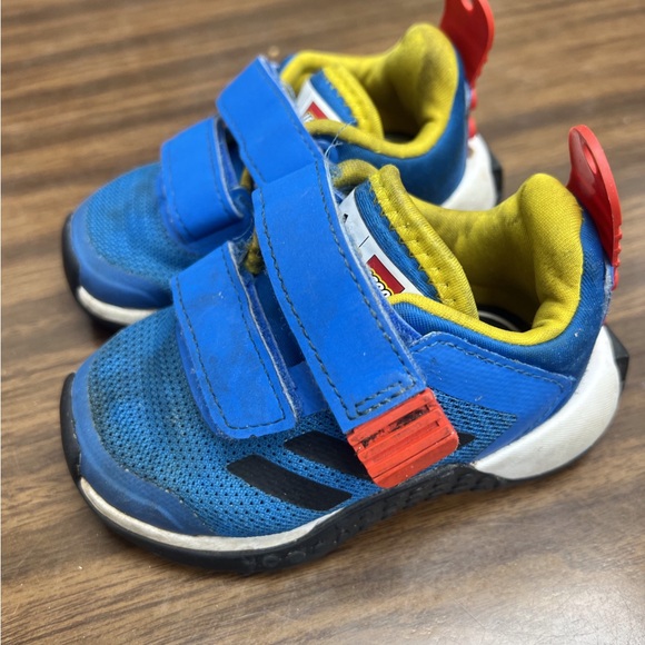 Adidas Lego Sneakers Size 4 Infant - Picture 7 of 9